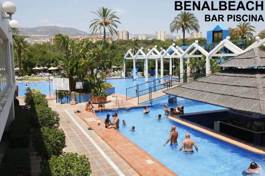 Estudio en Benalbeach, vistas mar, primera línea playa Benalmádena Exterior foto